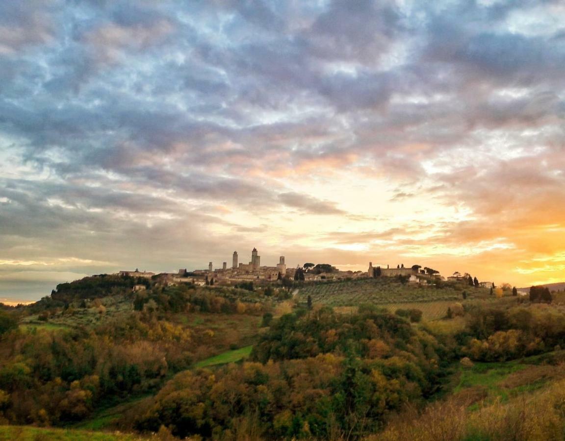 Charming House - Parking Included Apartment San Gimignano Exterior foto